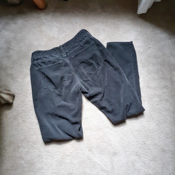 Women's Banana Republic Black Corduroys sz 2 - Picture 2 of 3